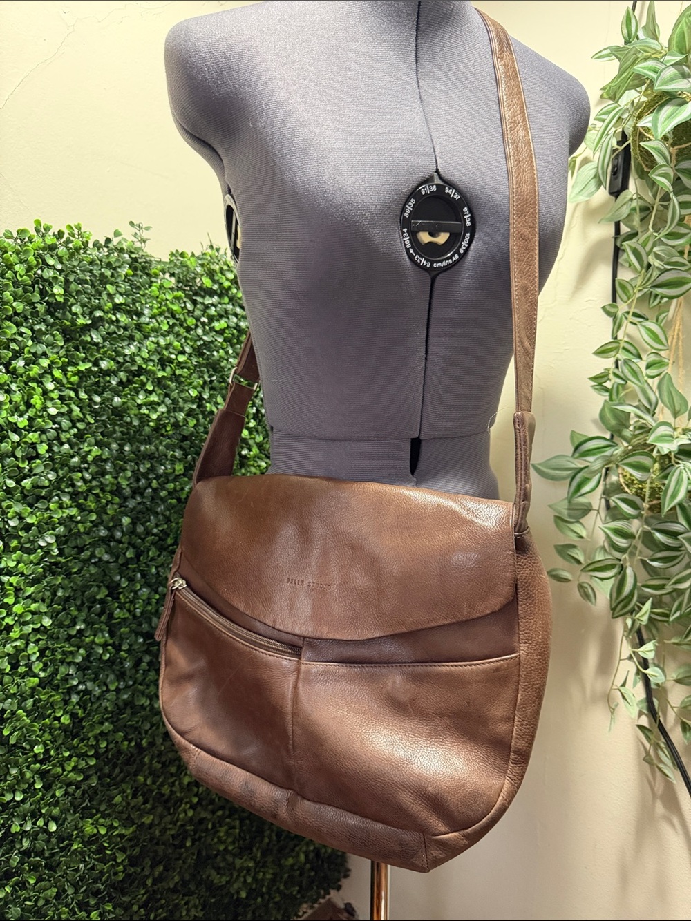 Wilsons Leather Brown Leather Messenger Crossbody Bag